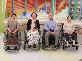 由利本荘市 あきた病院のみなさん